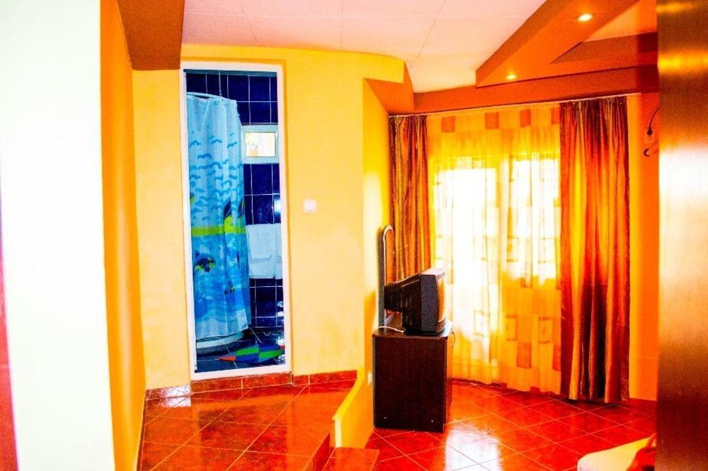 Vila Luminita Hotel Mamaia Ngoại thất bức ảnh