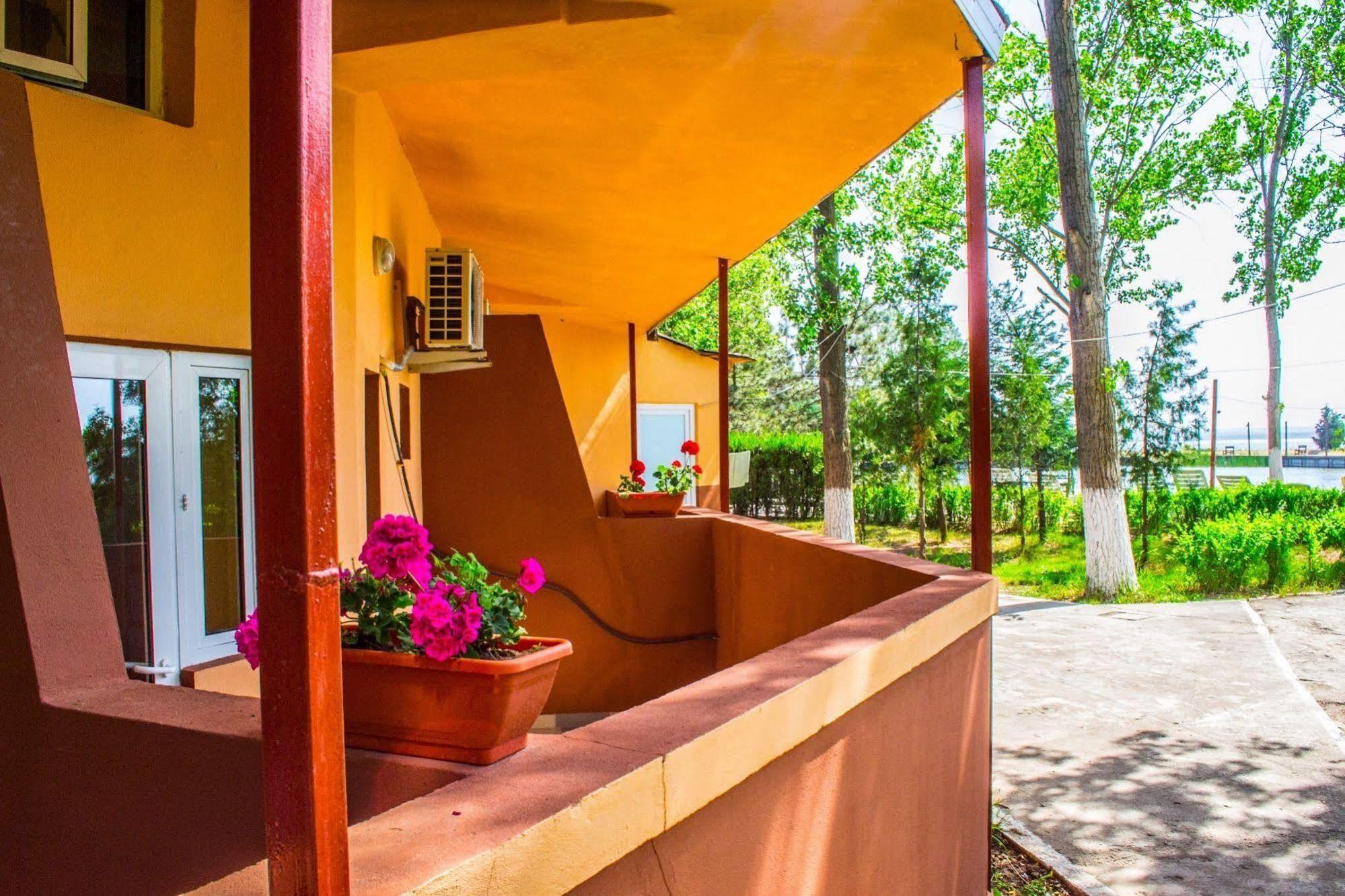 Vila Luminita Hotel Mamaia Ngoại thất bức ảnh